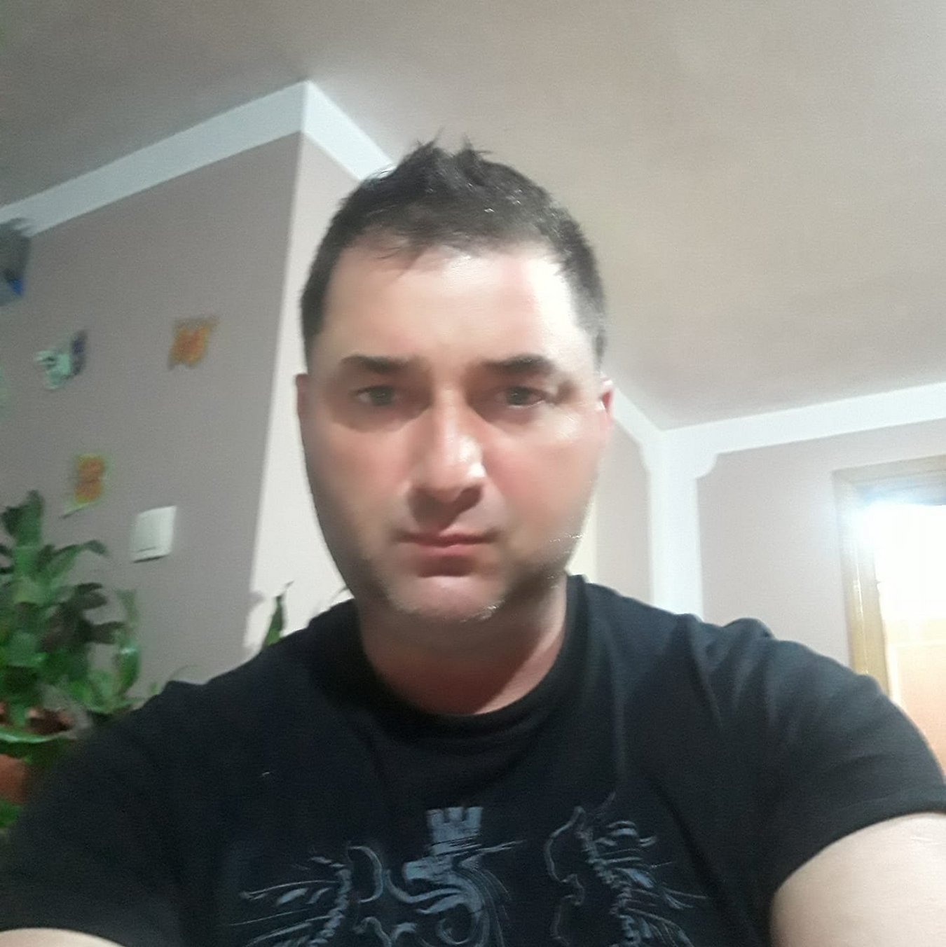 Krunoslav, Kobieta, Srednja Diklenica