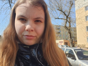 hair, selfie, jacket, vehicle, car