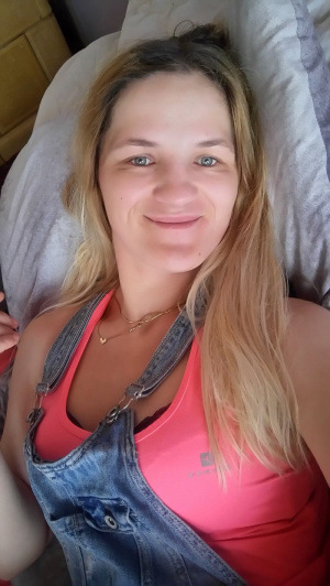 hair, skin, fun, jeans, smile, cool