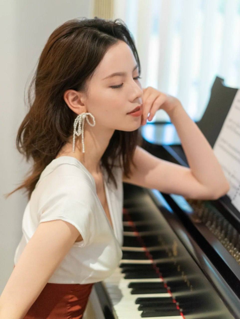 Zurichna, Kobieta, Cambridge