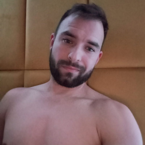 mouth, hair, skin, selfie, muscle, dude, beard, person, moustache
