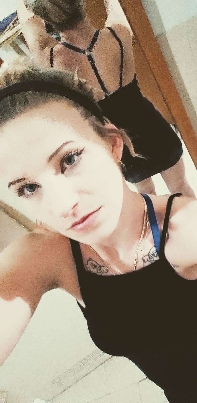 eyelash, skin