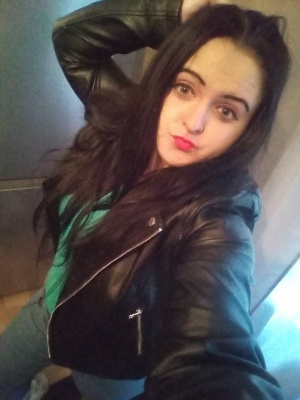 hair, skin, selfie, jacket, jeans, smile, cool