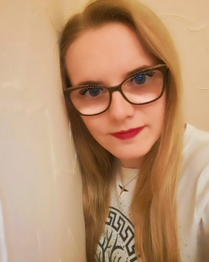 eyelash, hair, skin, selfie, smile, cool, glasses