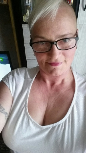 skin, selfie, cool, glasses, muscle