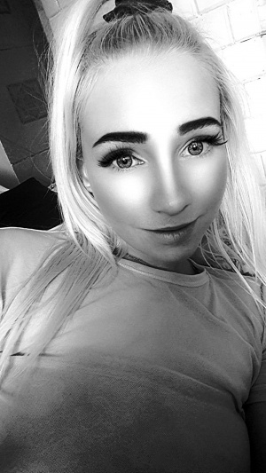 eyelash, hair, skin, selfie, smile, monochrome, model