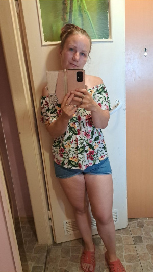 skin, shorts