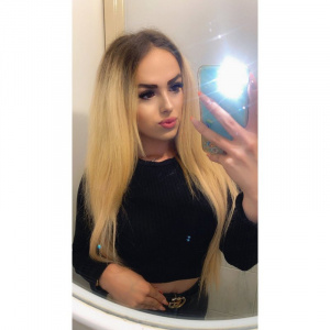 hair, skin, selfie, model