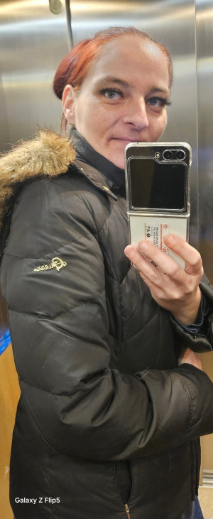 selfie, jacket