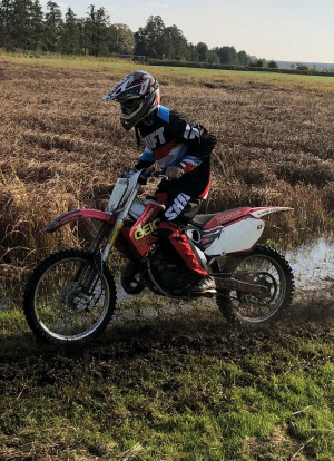 vehicle, sports, bicycle, road, motorcycle, soil, racing
