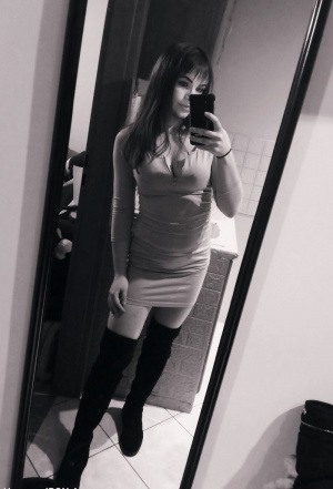 monochrome