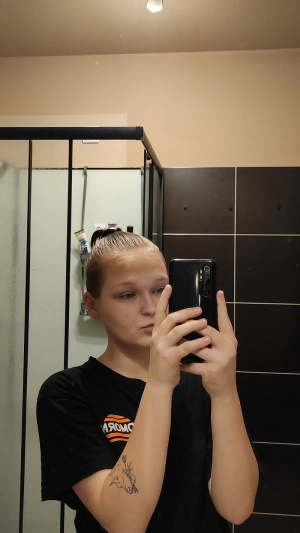 selfie, ear