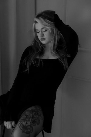 monochrome