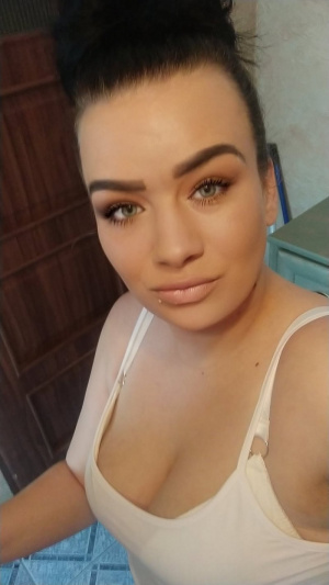 hair, skin, selfie