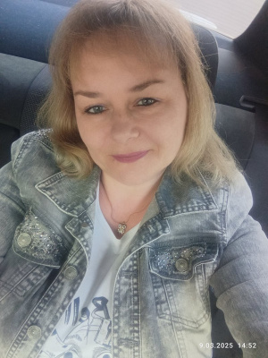 hair, skin, selfie, outerwear, jeans, denim, smile, cool