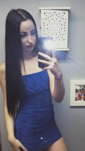 hand, selfie