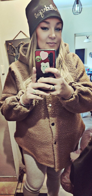 selfie, outerwear, cool
