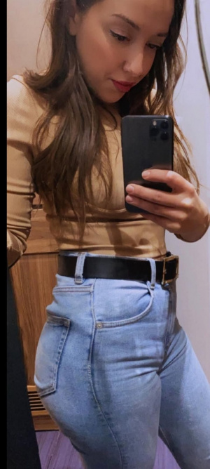 hair, textile, jeans, denim, pocket