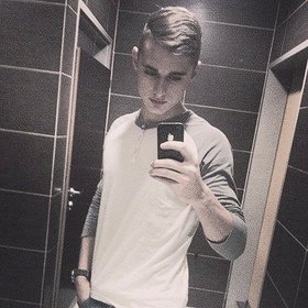 Najładniejsze zdjęcie użytkownika Piotrv19 - 