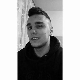 Najładniejsze zdjęcie użytkownika Sexspotkania12 - images (1)