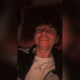 Foto pengguna Endriu003 (Laki-laki), Parczew