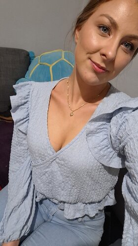 Benutzerfoto Ew2cia (Frau), Nur