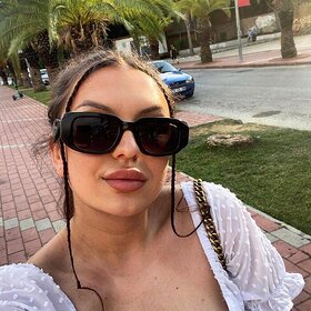 Photos impertinente (Woman), Poznań