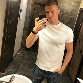 Najładniejsze zdjęcie użytkownika Justinas - 43333858585. 66 v4b3b3vv7s7f7f783f5