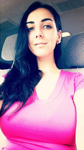 Najładniejsze zdjęcie użytkownika LyindaTemiloluwa - 