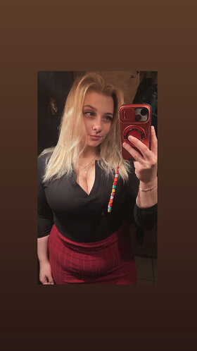 Фото користувача sosenka1777 (Жінка), Konin