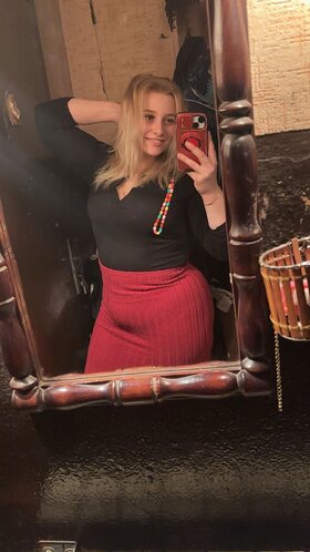 Фото користувача sosenka1777 (Жінка), Konin