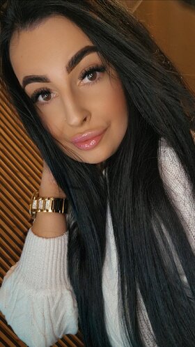 Photos CzarnawydziaranaXx (Woman), Kraków