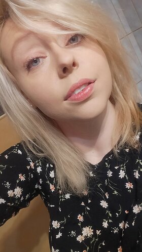 Photos Edit95 (Woman), Lublin