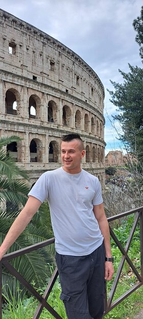 Foto pengguna rafak96 (Laki-laki), Złotogłowice