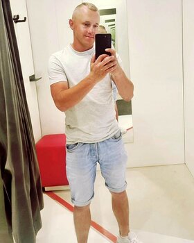 Najładniejsze zdjęcie użytkownika hpqwfy77jp - 