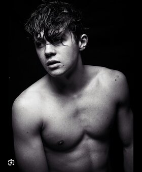 Najładniejsze zdjęcie użytkownika Iqbaldawodzai12