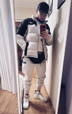 Benutzerfoto PaleGeesy (Mann), Rzeszów