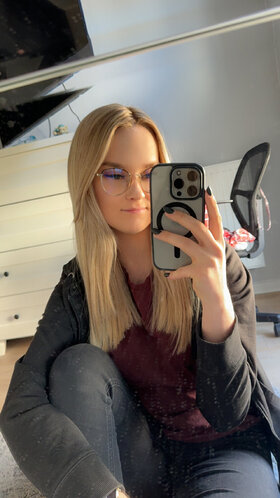 Najładniejsze zdjęcie użytkownika Julia22135667 - 