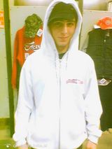 Foto pengguna QbaQba85