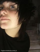 Foto pengguna FragileLittleHuman