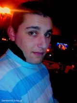 Foto pengguna Damieen16