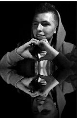 Benutzerfoto xHoldMeToYourselx