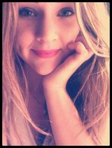 Foto pengguna QueenOfSwag