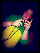 Foto pengguna BrokenCondomStyle