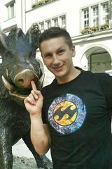 Fotos onlyskyisthelimit