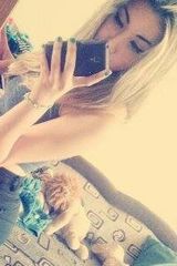 Foto pengguna Naaaatka