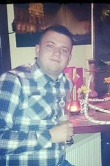 Foto pengguna Benji17