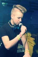 Фото користувача DeejayJaruS