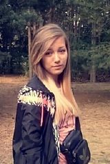 Foto pengguna Klaudiaa2512