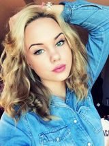Foto pengguna Karolina213